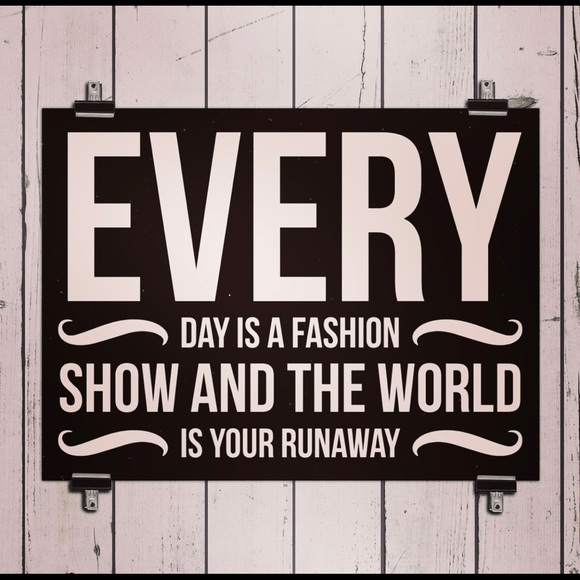 Meet your Posher, Juli - Picture 2 of 3